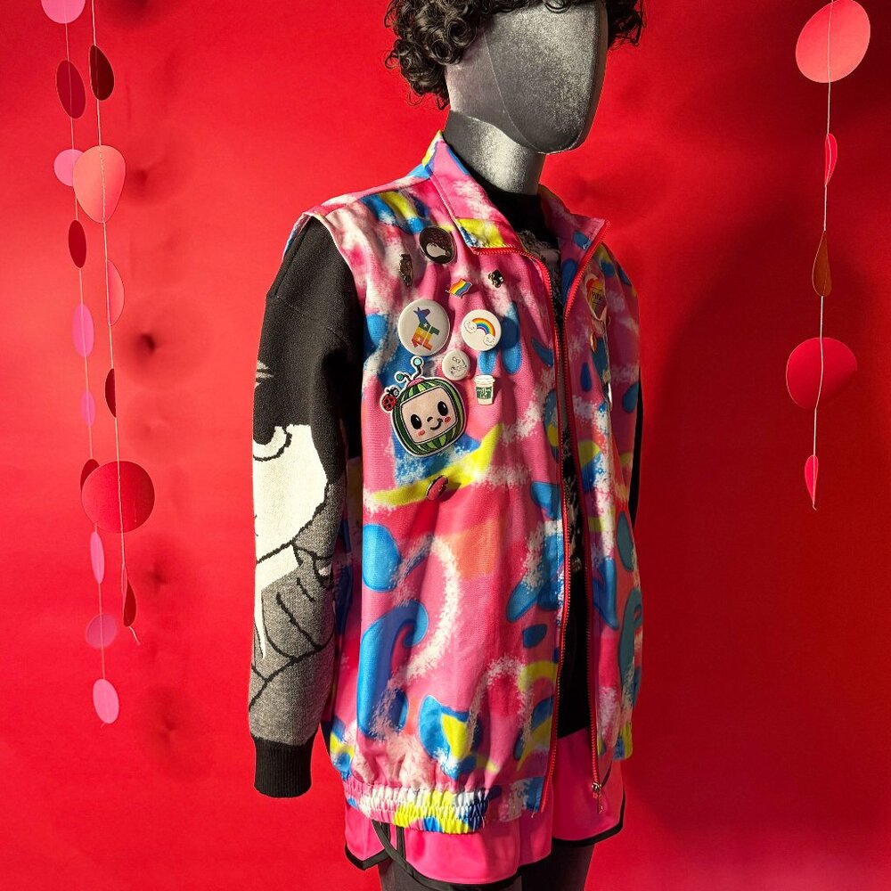 Vintage Upcycled Pride Festival Set – LGBT Patchwork Vest with Pins - Picture 5 of 12